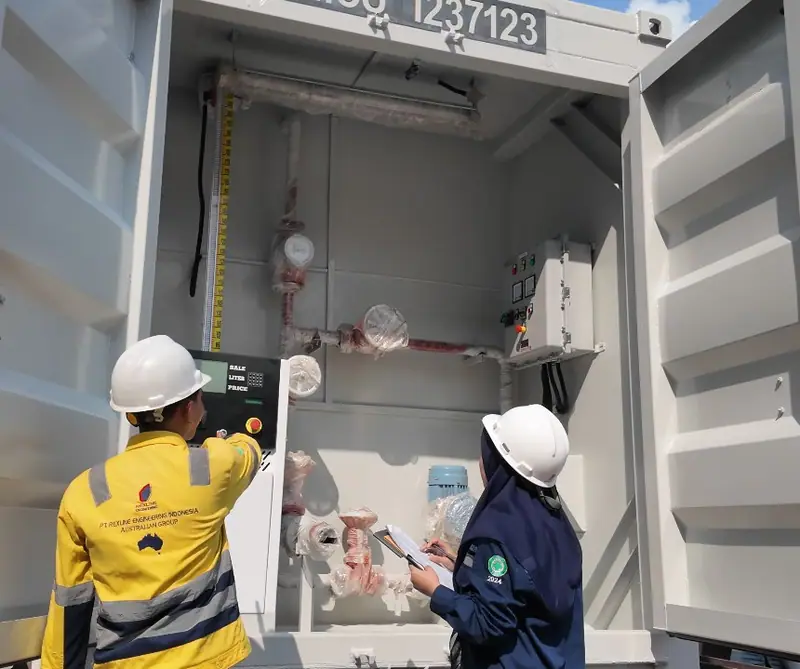 Containerised Mobile Fuel Tanks — Dispenser bay and pump set